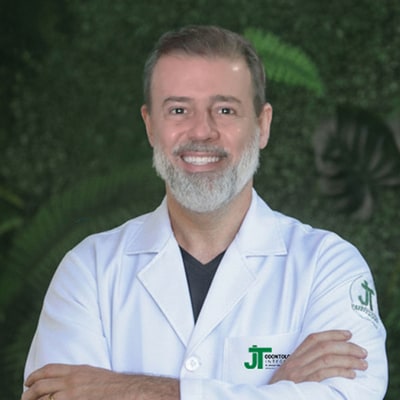 Dr. Jamerson Teles