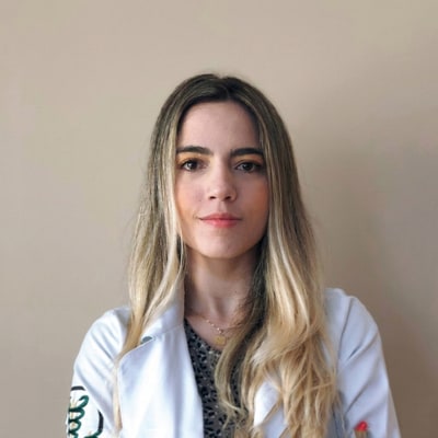 Dra. Nayara dos P. Conceição